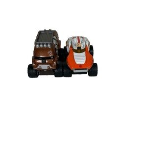 Hot Wheels Star Wars Chewbacca, Luke SkyWalker Diecast Monster Truck All Terrain